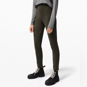Lululemon Olive Green Here to There Tapered Pants Size 6 Athleisure Travel